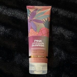 Bath & Body Works Pink Pineapple Sunrise Body Cream